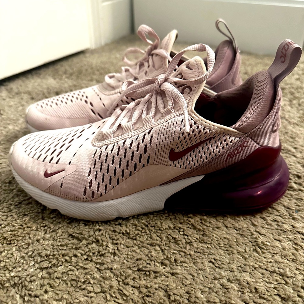 Nike Air Max 270